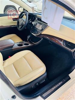 تويوتا أفالون